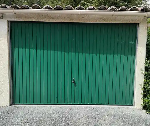 Remplacement de porte de garage à Mandelieu près de Cannes