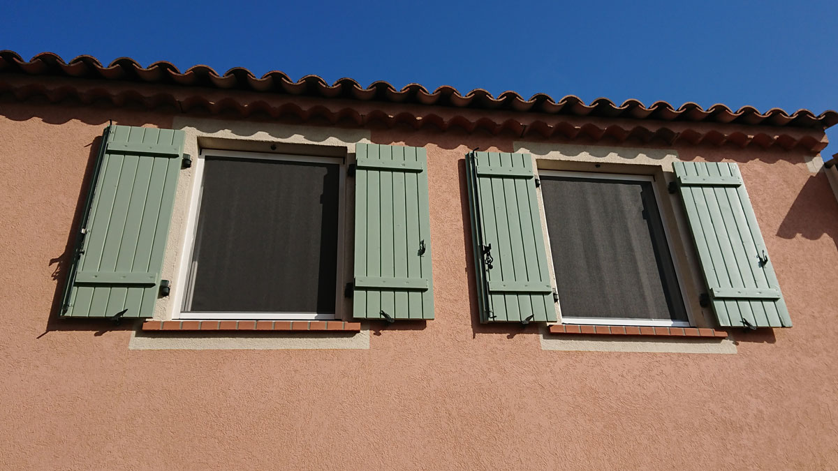 Pose moustiquaire de fenêtre Cannes la Bocca (06)